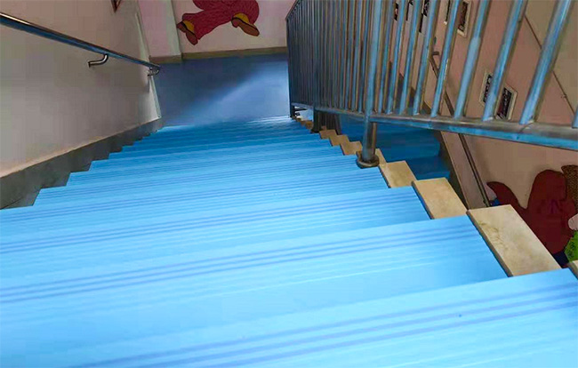 成都興鐵與溫江區(qū)伊頓慧智雙語(yǔ)幼兒園合作案例 成都興鐵與溫江區(qū)伊頓慧智雙語(yǔ)幼兒園合作案例