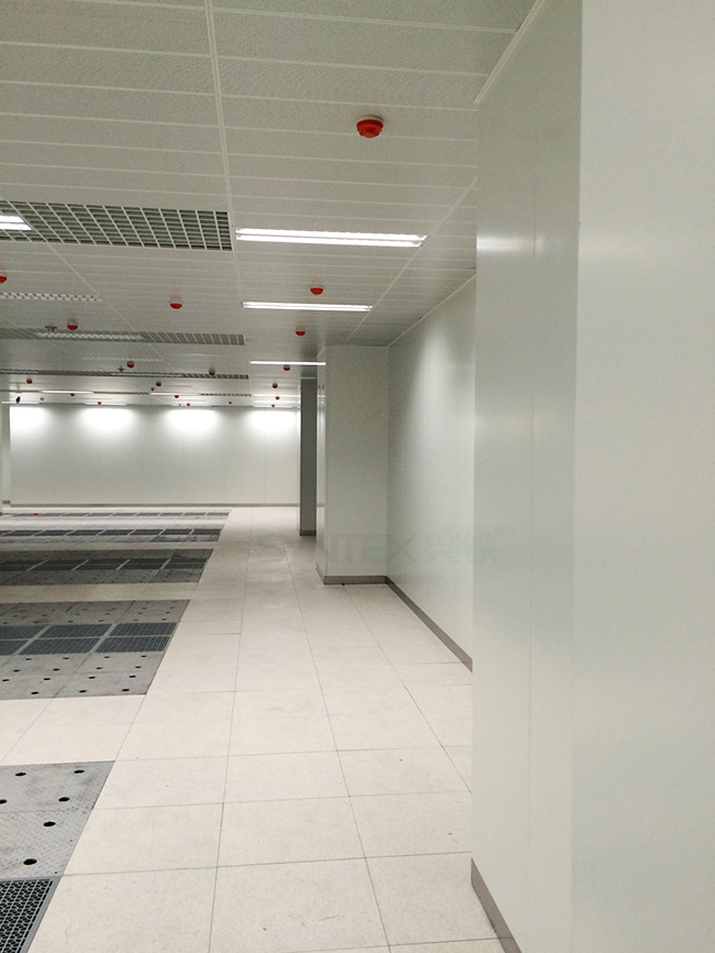 成都興鐵與達州工商銀行合作案例 銀行專用墻板|數據中心機房墻板